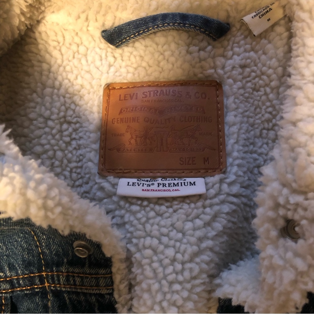 Levi’s Denim Sherpa Jacket - Picture 3 of 4